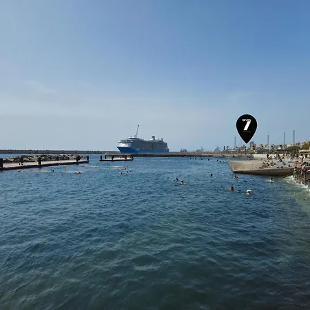 7 Luxury By Karat Apartment