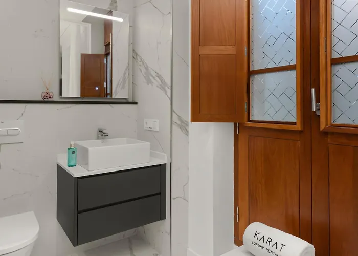 شقة 7 Luxury By Karat *